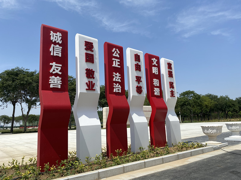 �h������